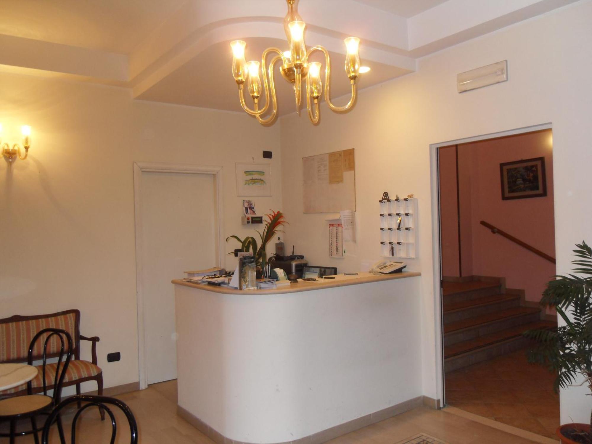 Hotel Ferrara San Benedetto del Tronto Exteriör bild