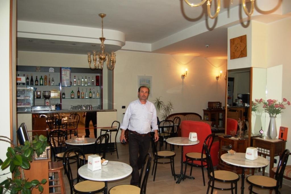 Hotel Ferrara San Benedetto del Tronto Exteriör bild