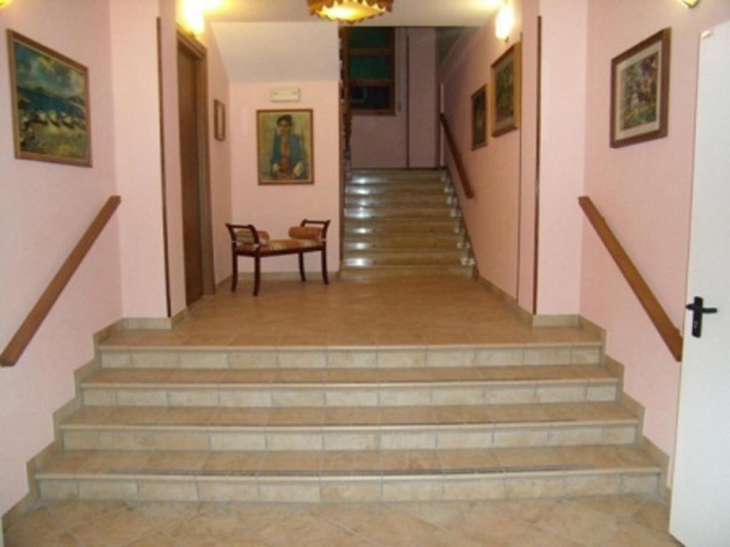 Hotel Ferrara San Benedetto del Tronto Exteriör bild